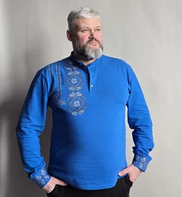 Прикольные футболки: Сорочка з сірим орнаментом